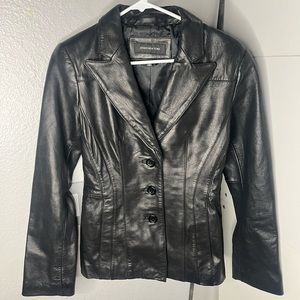 Leather fitted jacket